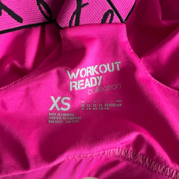 Reebok - for breast cancer awareness - hot pink workout tank top in x small. - Picture 7 of 10